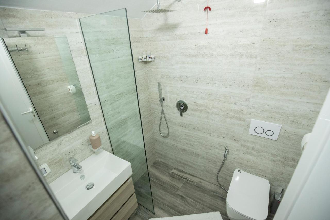 שקודר Xhuli Guesthouse מראה חיצוני תמונה