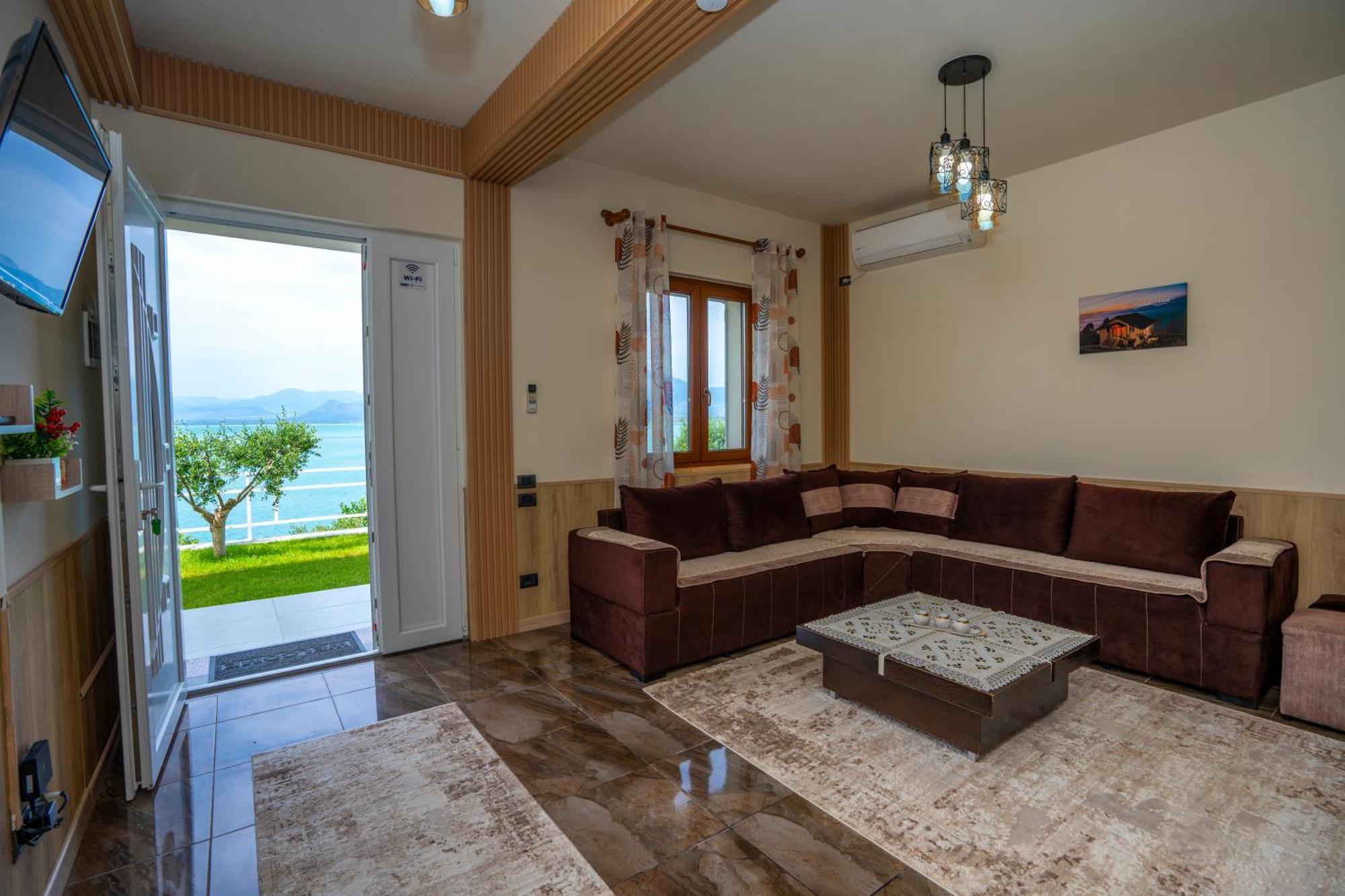 שקודר Xhuli Guesthouse מראה חיצוני תמונה