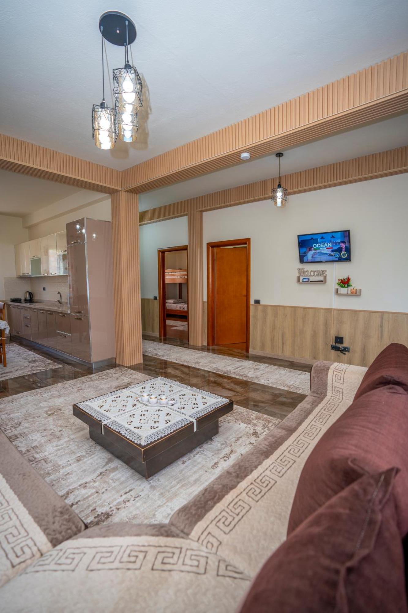שקודר Xhuli Guesthouse מראה חיצוני תמונה